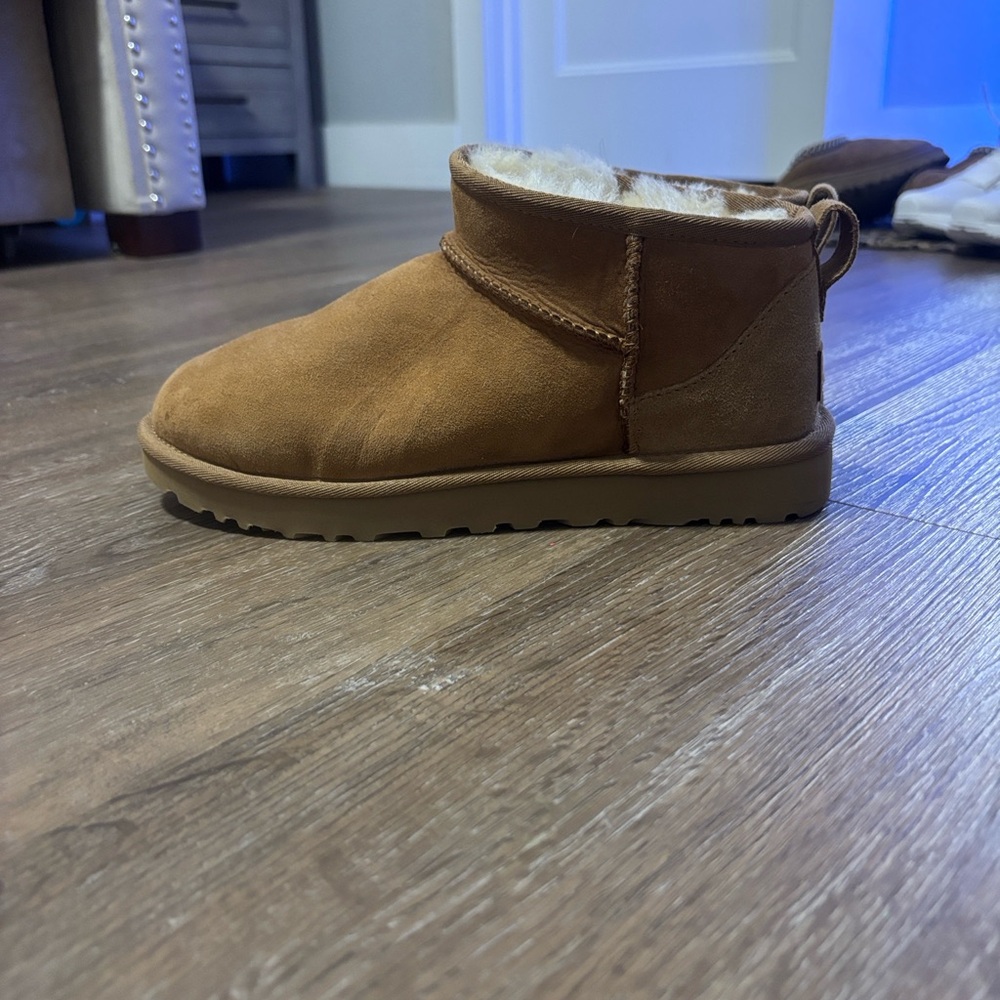 UGG classic ultra mini chestnut